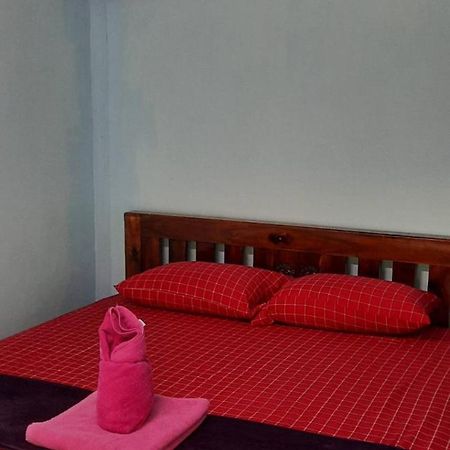 Chill Chill Long Beach Hostel Ko Lanta Buitenkant foto