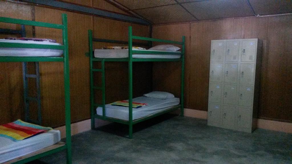 Chill Chill Long Beach Hostel Ko Lanta Buitenkant foto