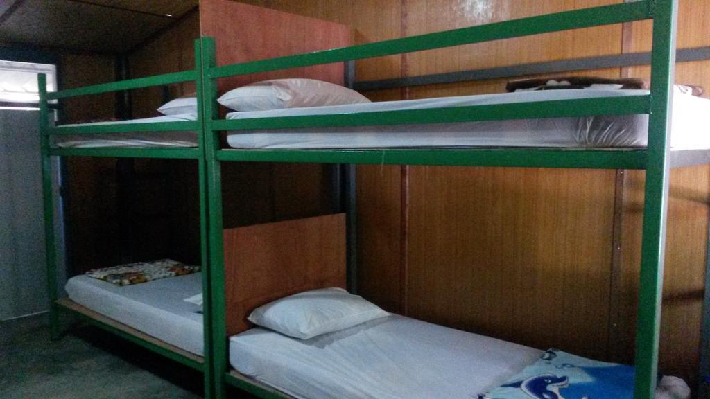 Chill Chill Long Beach Hostel Ko Lanta Buitenkant foto