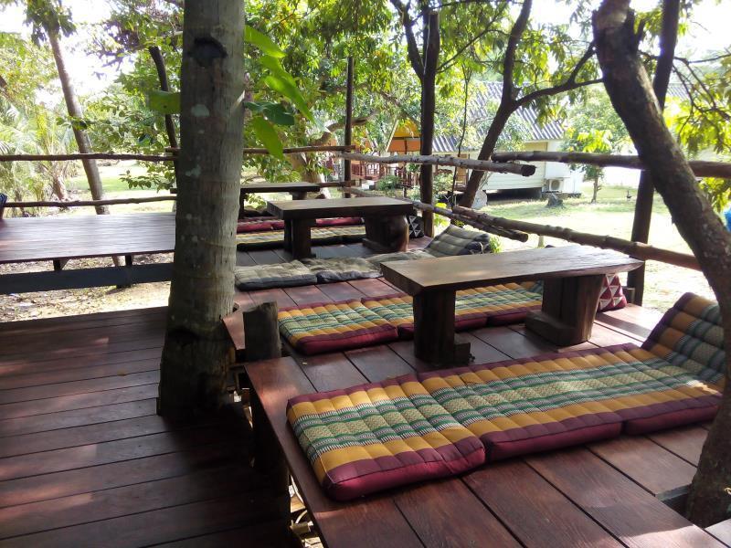 Chill Chill Long Beach Hostel Ko Lanta Buitenkant foto